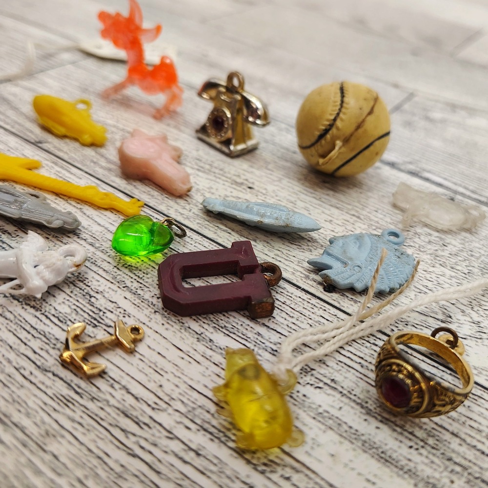 Lot of Novelty Gumball Toy Vending Machine Charms Plastic Metal eclectic Vintage